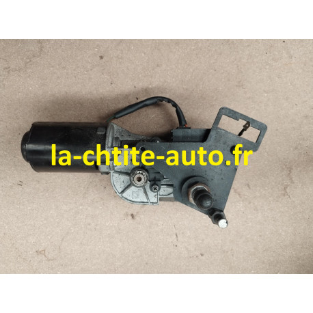 MOTEUR D'ESSUI GLACE AVANT D'OCCASION AIXAM APRES 2016
