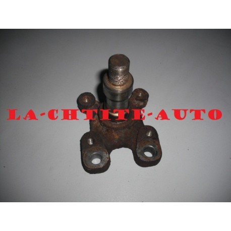 FUSEE DE ROUE ARRIERE VIRGO 3