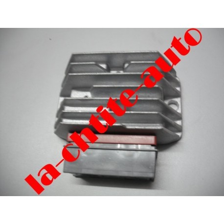REGULATEUR DE CHARGE