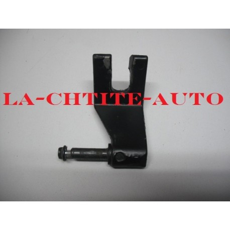 CHARNIERE DE PORTE PASSAGER AIXAM 04/10
