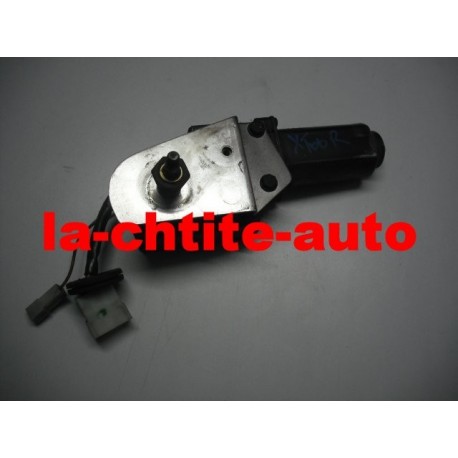 MOTEUR D'ESSUIE GLACE LIGIER X-TOO R D'OCCASION