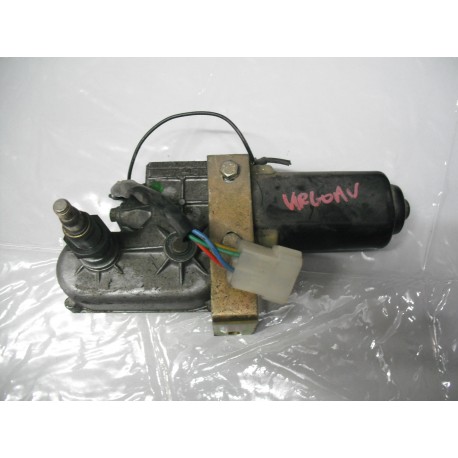 MOTEUR D ESSUIE GLACE AVANT MICROCAR VIRGO 