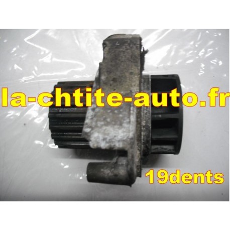 POMPE A EAU 19 DENTS D'OCCASION LOMBARDINI FOCS