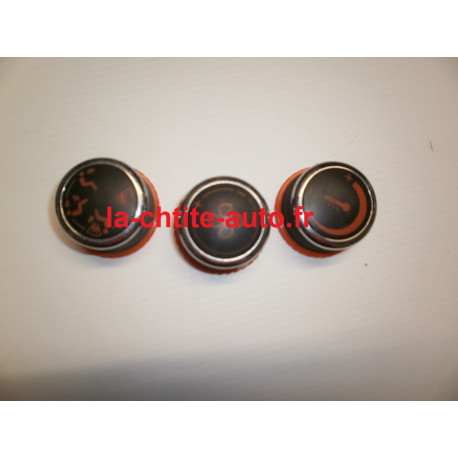 LOT 3 BOUTONS MICROCAR 2010 2015