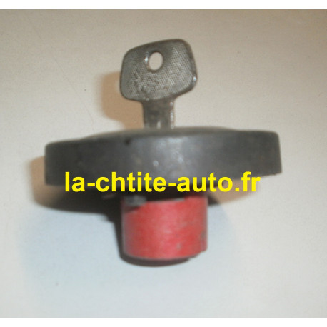 BOUCHON DE RESERVOIR