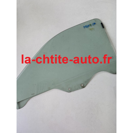 VITRE CHAUFFEUR MICROCAR MGO 3.4.6